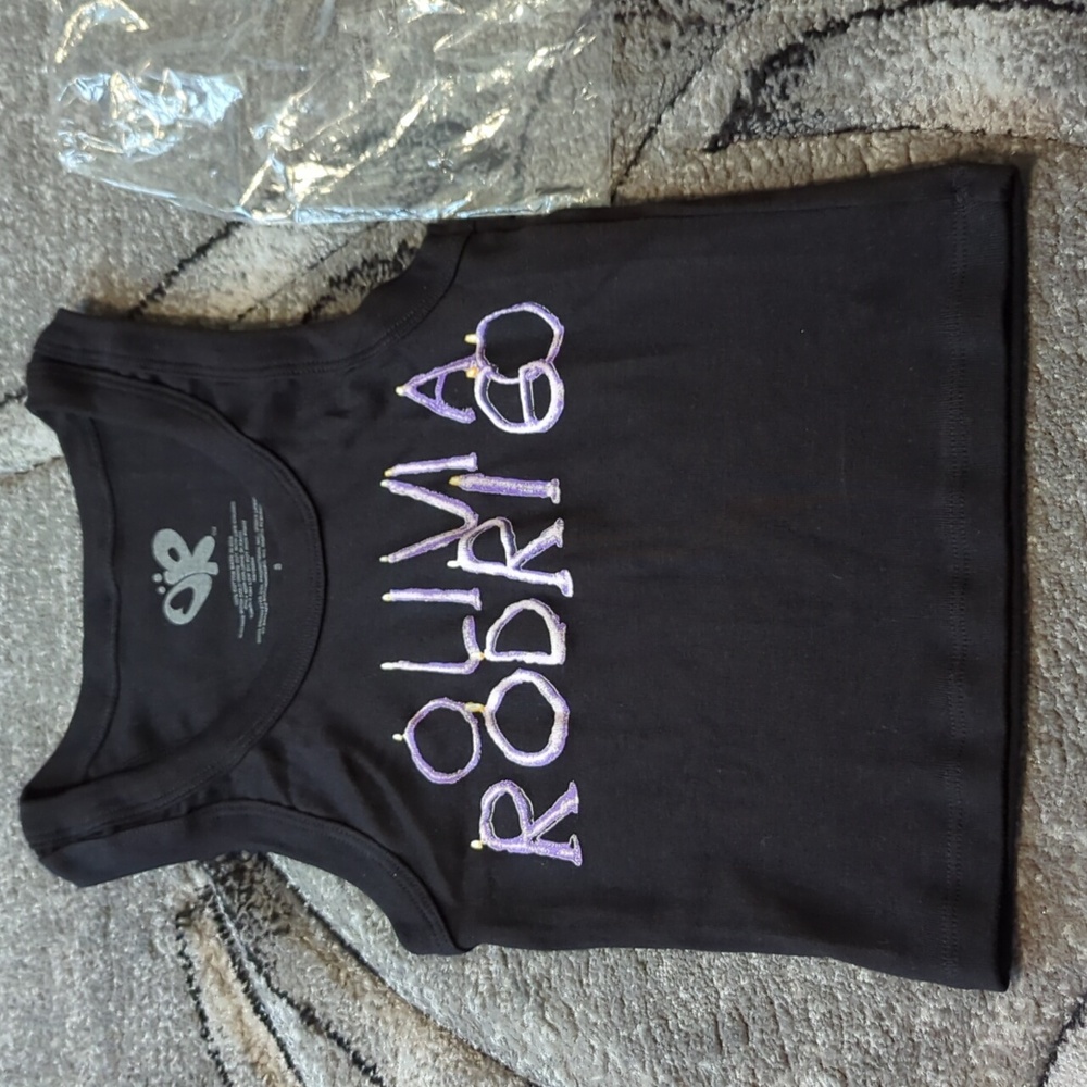 Official Olivia Rodrigo GUTS crop tank - black - Size S